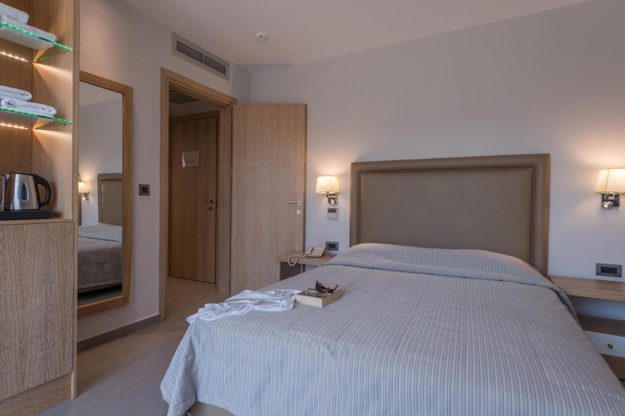 Cactus Beach Hotel Stalida Dış mekan fotoğraf